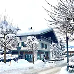 Dorfmitte Daire Reit im Winkl
