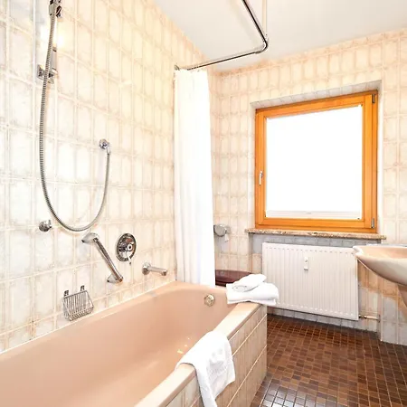 Ferienwohnung Dorfmitte Райт-им-Винкль