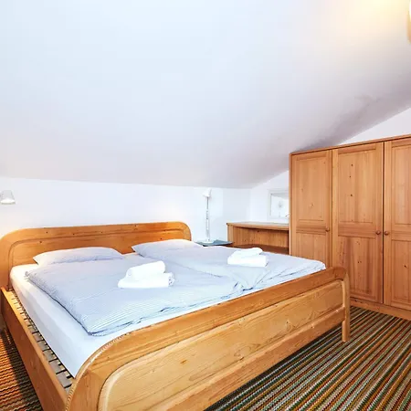 Ferienwohnung Dorfmitte アパート ライト・イム・ヴィンクル